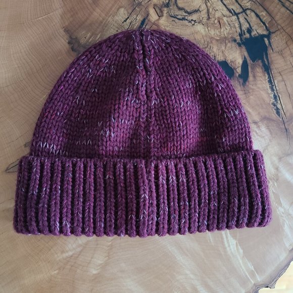 Roots Toque - Picture 2 of 3